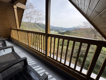 P's Wood 元箱根