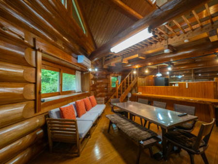 Nasu Forest Log Hosue